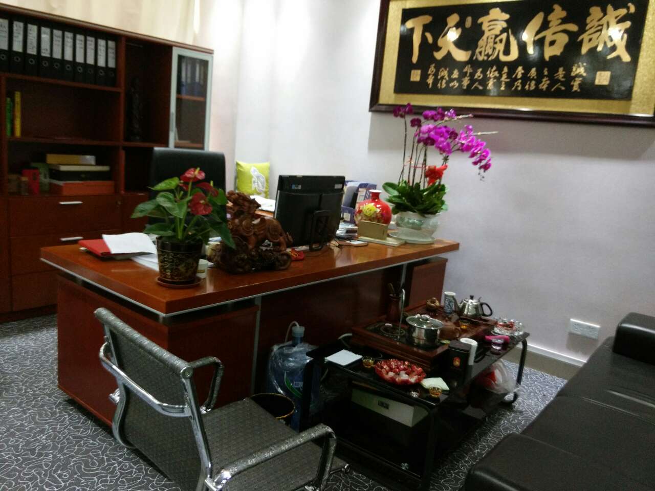 時(shí)尚經(jīng)典大班桌，經(jīng)理辦公桌